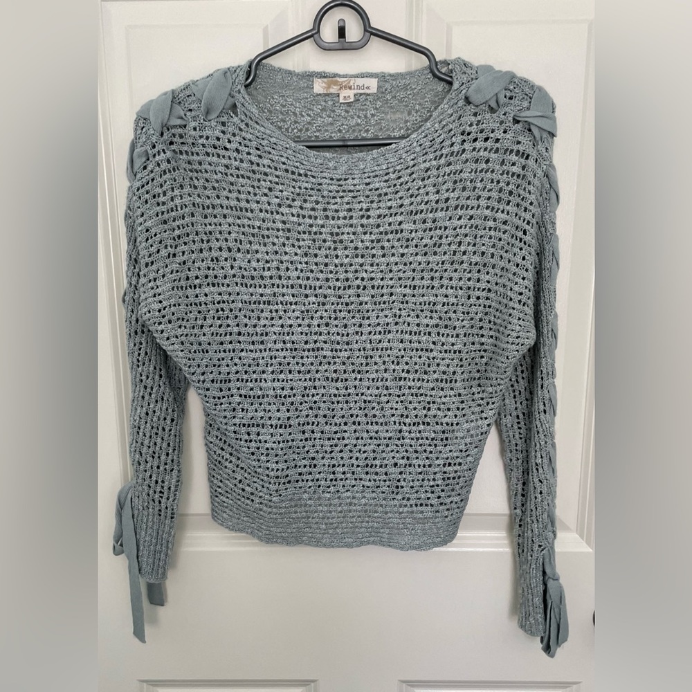 Women’s XS open weave sweater Rewind brand
